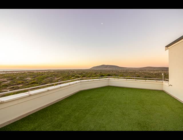 3 BEDROOM SECTIONAL TITLE SOLD IN BIG BAY